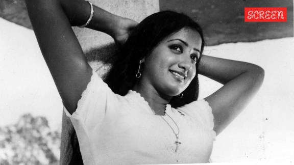 While she shared the screen with many leading men in Malayalam, including Mohanlal in all-time classics such as Thoovanathumbikal and Thazhvaram, her biggest successes were with Mammootty.