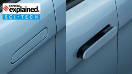 For door handles that “pop out”, the car battery powers the entire mechanism — activating sensors that detect the car keys, and sending commands to the handles to protrude. (BYD)