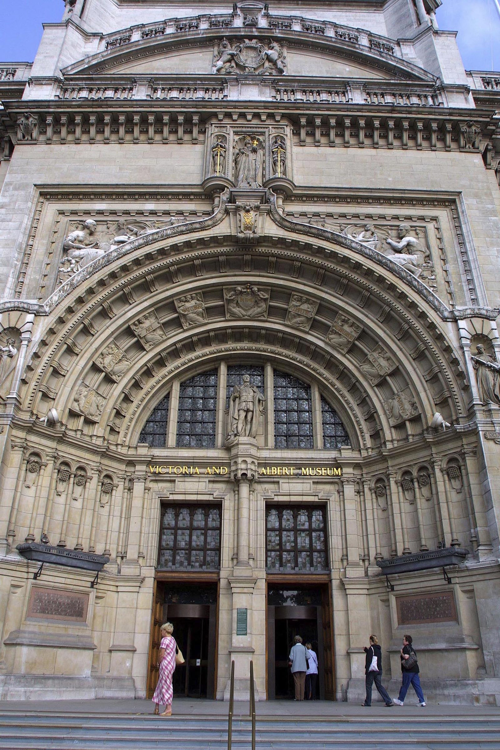 V&A Main entrance ©Victoria and Albert Museum, London