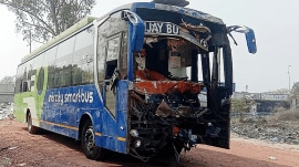 Private Volvo bus from Amritsar to Delhi’s Kashmere Gate crashes into a stationary truck near Rai flyover on NH-44 in Sonipat on Saturday morning conductor dies on the Spot.