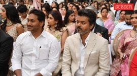 YS Jaganmohan Reddy with Vijay Thalapathy