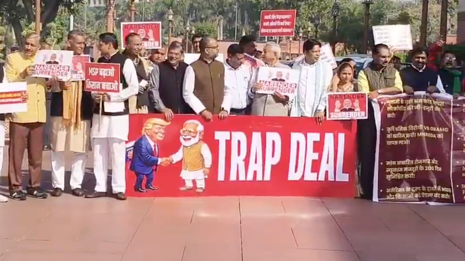 Bharat Bandh News Today Live Updates: Congress backs nationwide strike, MPs stage protest outside Parliament