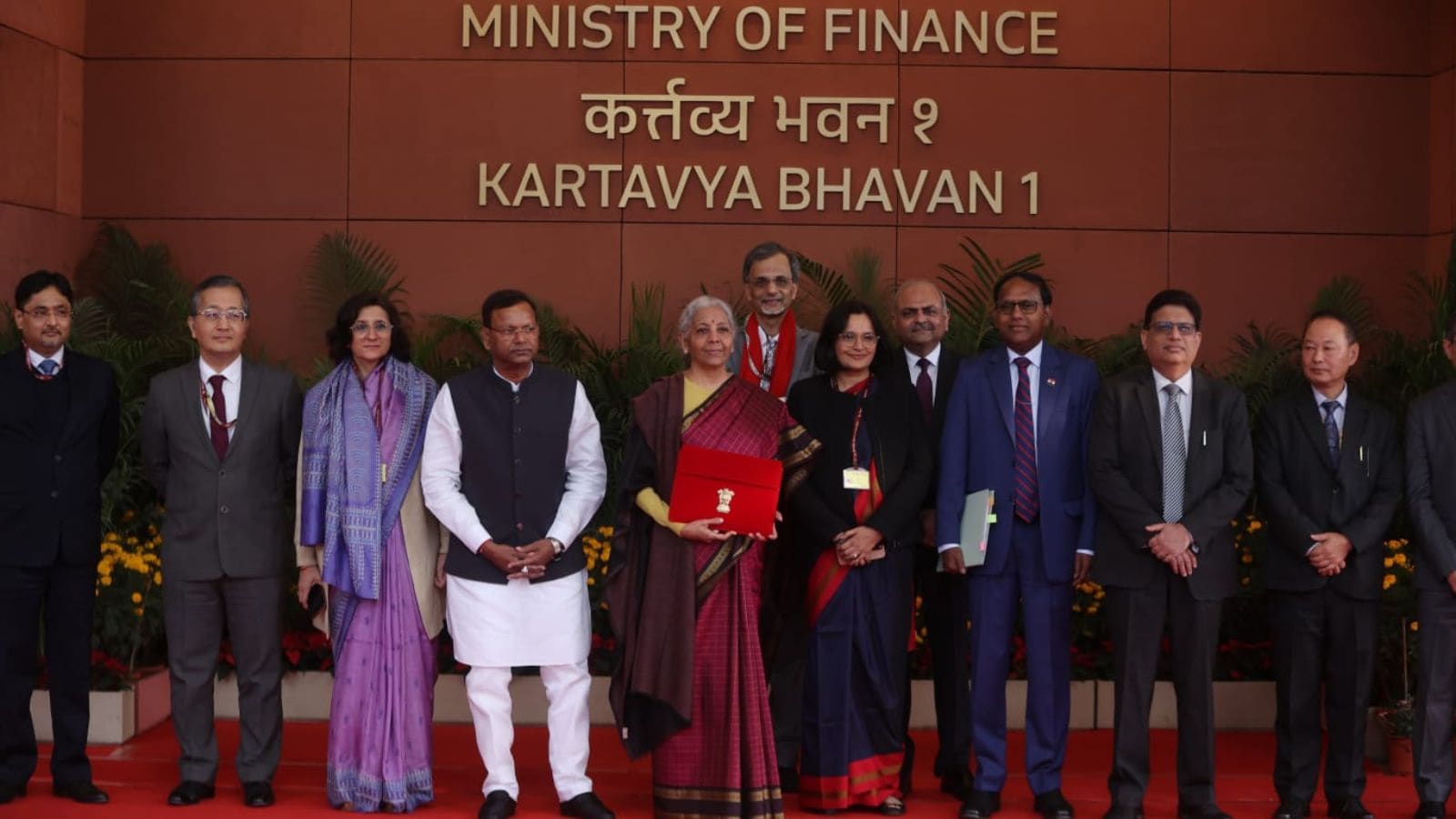 Budget 2026 Reactions LIVE Updates: ‘Real concern is whether growth will be accompanied by jobs’, says Shashi Tharoor ahead of Budget announcement