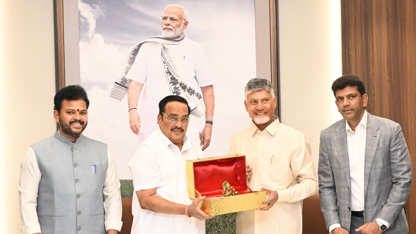 Hoping Centre loosens purse strings, why is Andhra CM Chandrababu Naidu in Delhi?