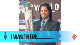 Even before he earned his stripes as T20 captain, Dhoni was named India's ODI skipper in the midst of the World T20 when Rahul Dravid stepped down all of a sudden (File Photo)