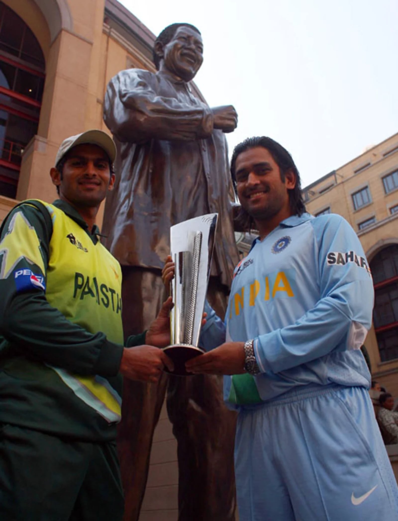 Shoaib Malik and MS Dhoni with the WorldTwenty20 trophy before the final. (AP Photo/File)