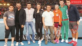 Sania Mirza, Federer, Akshay Kumar, Riteish Deshmukh