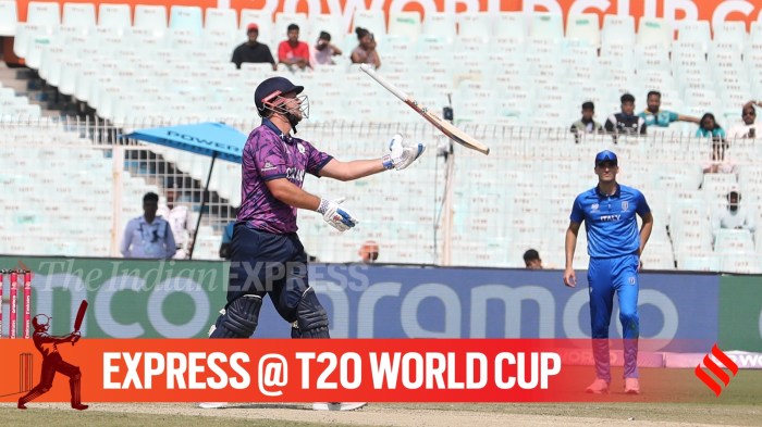 George Munsey helped Scotland score their first 200 in the T20 World Cup as it got off to a great start for Italy, who suffered a 73-run loss.