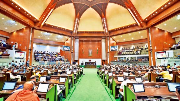 Gujarat Assembly, Gujarat Assembly, Gujarat Assembly land takeover bill, Gujarat land takeover bill, Gujarat illegally owned land takeover bill, illegally owned land takeover bill, Indian express news, current affairs