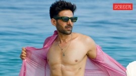 Kartik Aaryan in Tu Meri Main Tera.
