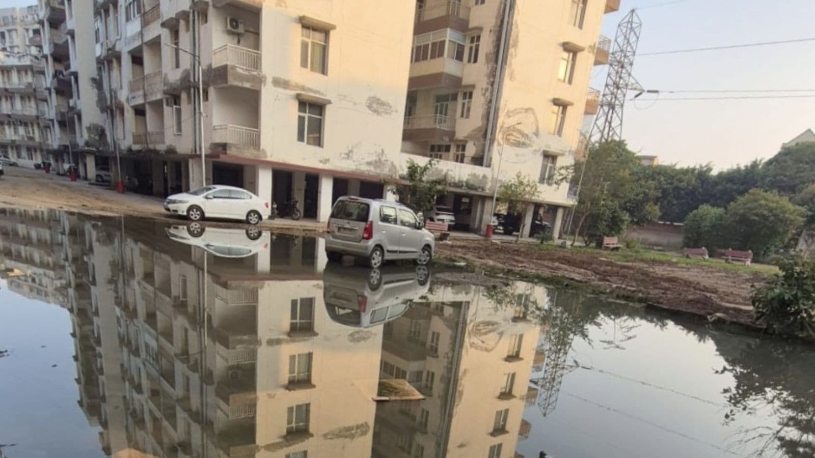 Aura Avenue Society residents say sewage overflow  worsens conditions, demand permanent solution