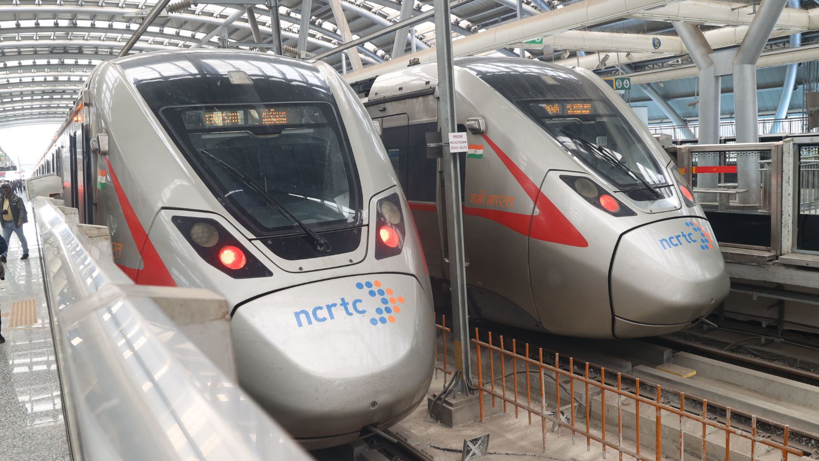 "दिल्ली-एनसीआर: नया नमो भारत कॉरिडोर गुरुग्राम और ग्रेटर नोएडा को आरआरटीएस से जोड़ेगा।"
