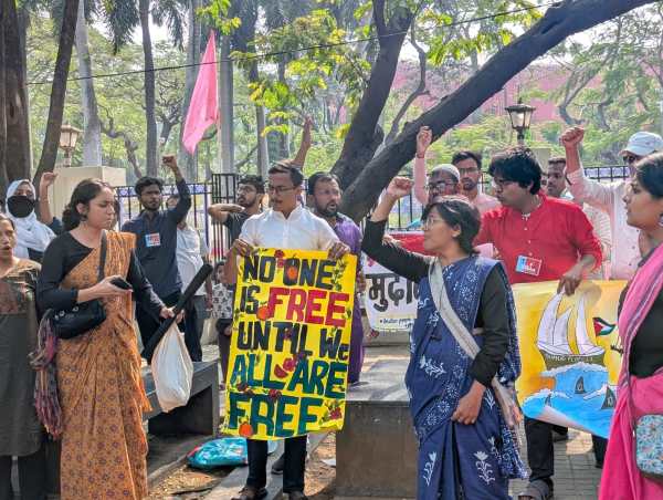 Soon after the protest began on the footpath near Chhatrapati Sambhaji garden around 11 am, a police team at the spot detained the activists and took them to the Deccan police station. (File Photo)