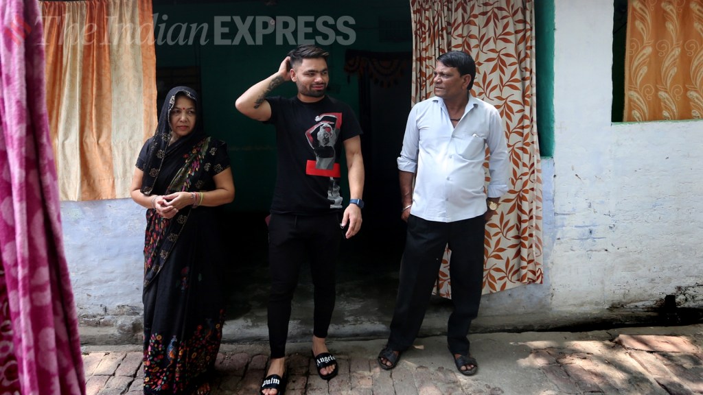 Indian Express Epaper Rinku Singh’s father dies; Virat Kohli, Yuvraj Singh among those paying ...