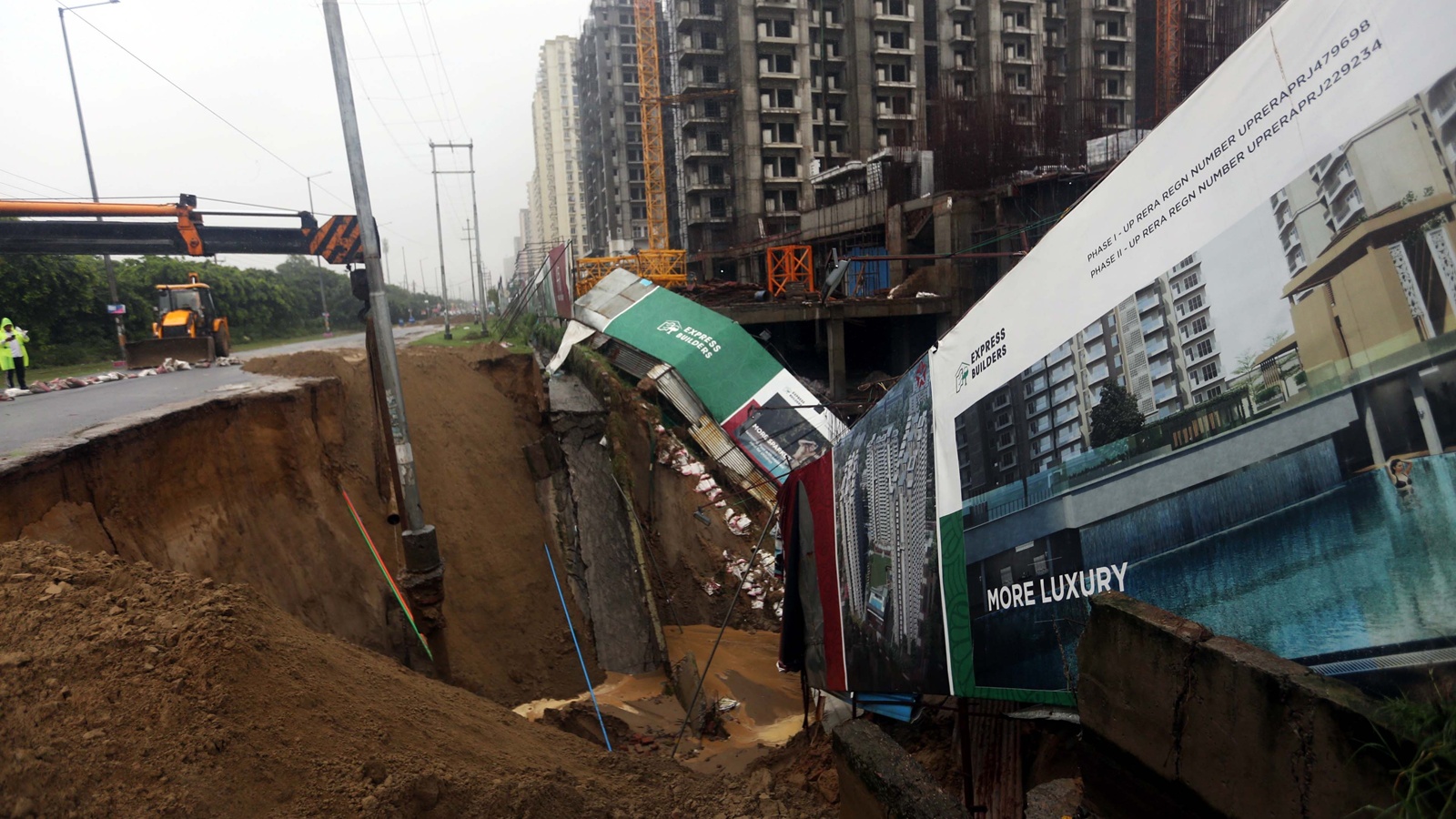 Road Collapse Near NHAI Tunnel Site in Shimla Sparks Safety Concerns