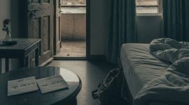 Sensing something amiss, hotel staff alerted the police. In the presence of officers, the room was later opened using a duplicate key.