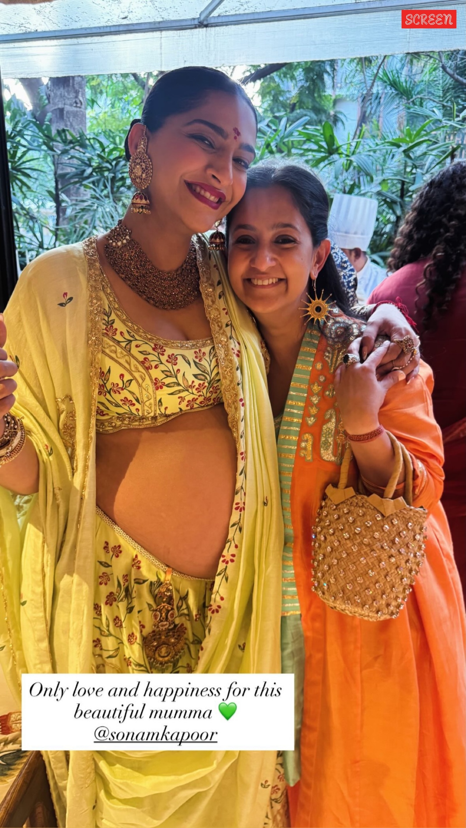 sonam kapoor godh bharai ceremony (20)