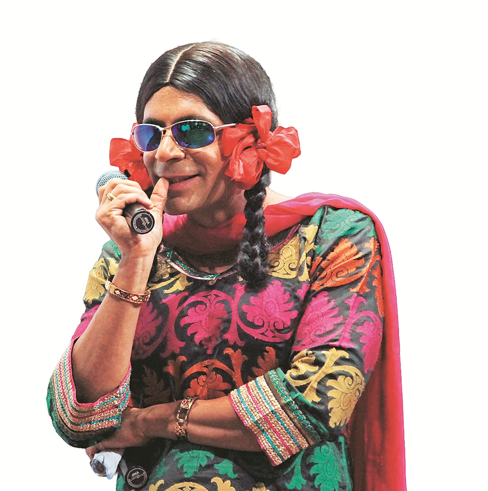 Sunil Grover as Gutthi