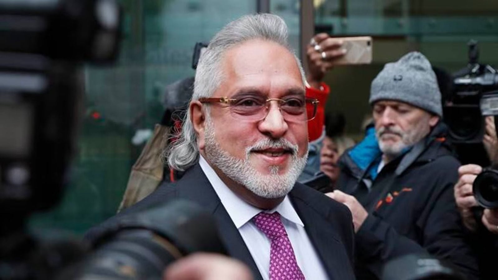 Can’t take advantage of pending Fugitive Economic Offender Act plea; return or say you won’t: Bombay HC to Vijay Mallya
