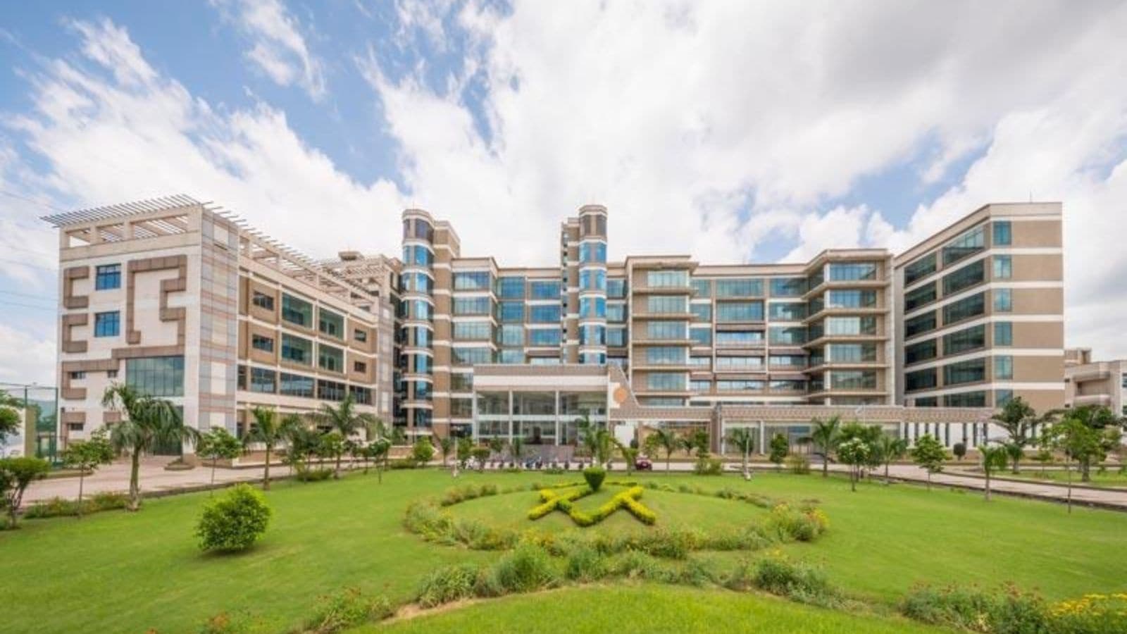 XLRI Jamshedpur introduces second-year specialisations in its HRM programme