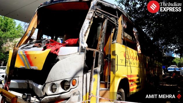 A sleeper bus travelling from Jaipur to Delhi overturned near Hanuman Mandir in Karol Bagh early Wednesday