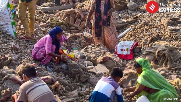 CM Yogi Adityanath also instructed officials to carry out the rescue operations swiftly and directed that there should be no negligence in the treatment of the injured