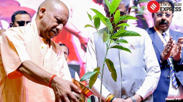 The Chief Minister pointed to emerging environmental challenges, noting that global warming and cooling trends are creating new threats for humanity amid changing climate patterns