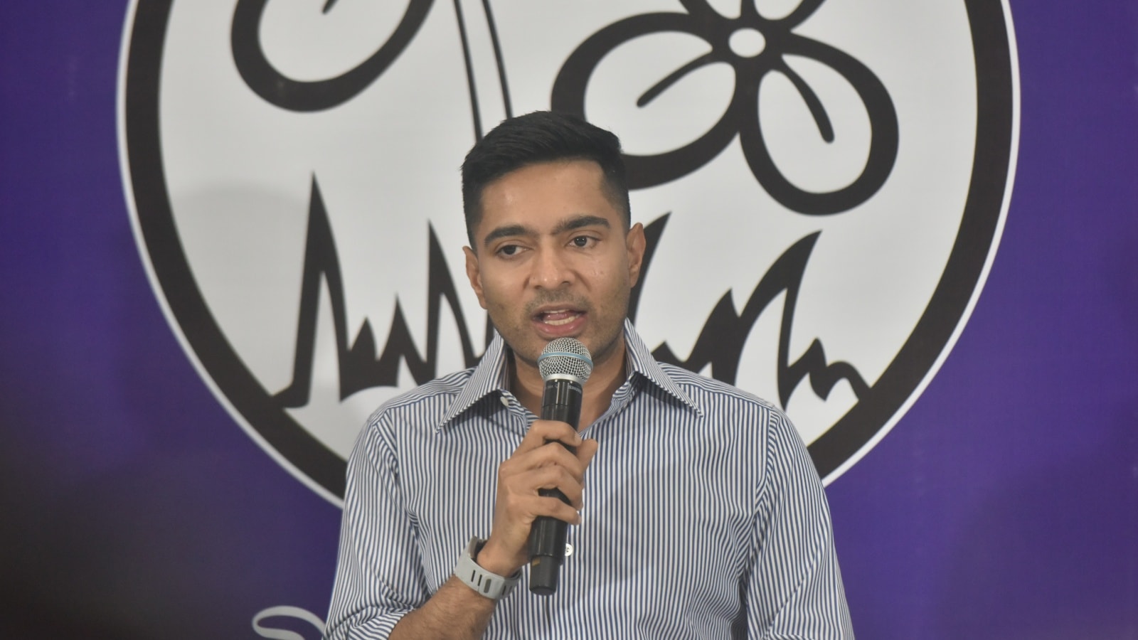 Abhishek questions SIR deletion figures; Mamata to sit on dharna next week