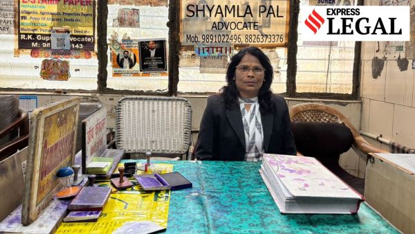 Advocate Shyamla Pal notary delhi court