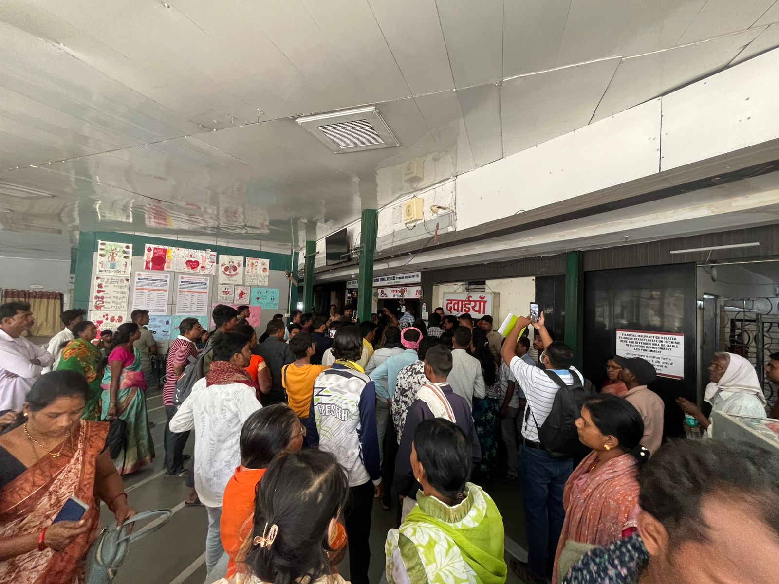  Families wait for a glimpse — or a body — after Nagpur blast