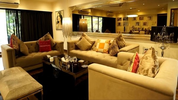 Inside Ameesha Patel’s Mumbai home. (Pic: Zoom/YT)