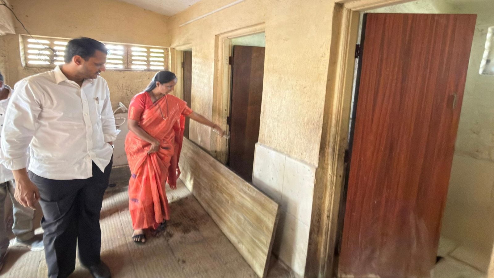 Woman, 3 children injured after explosion in septic tank of Baramati public toilet