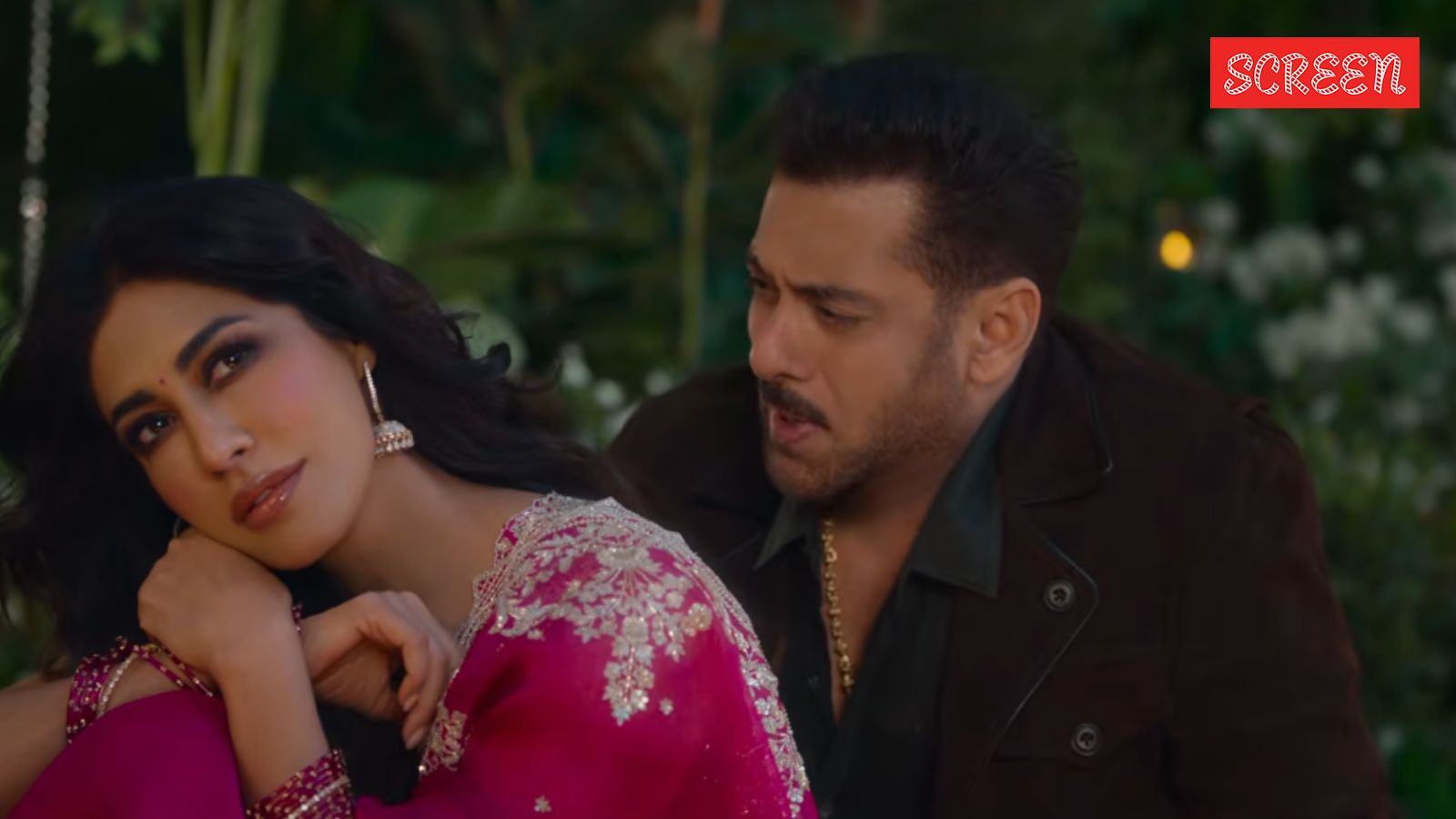 Maatrubhumi song ‘Chand Dekh Lena’: Salman Khan romances Chitrangda Singh, netizens say back to ’90s vibes’