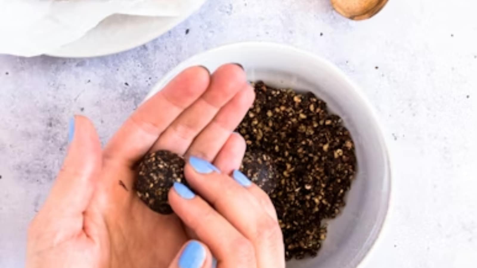 Snack smarter: The chia seed guide