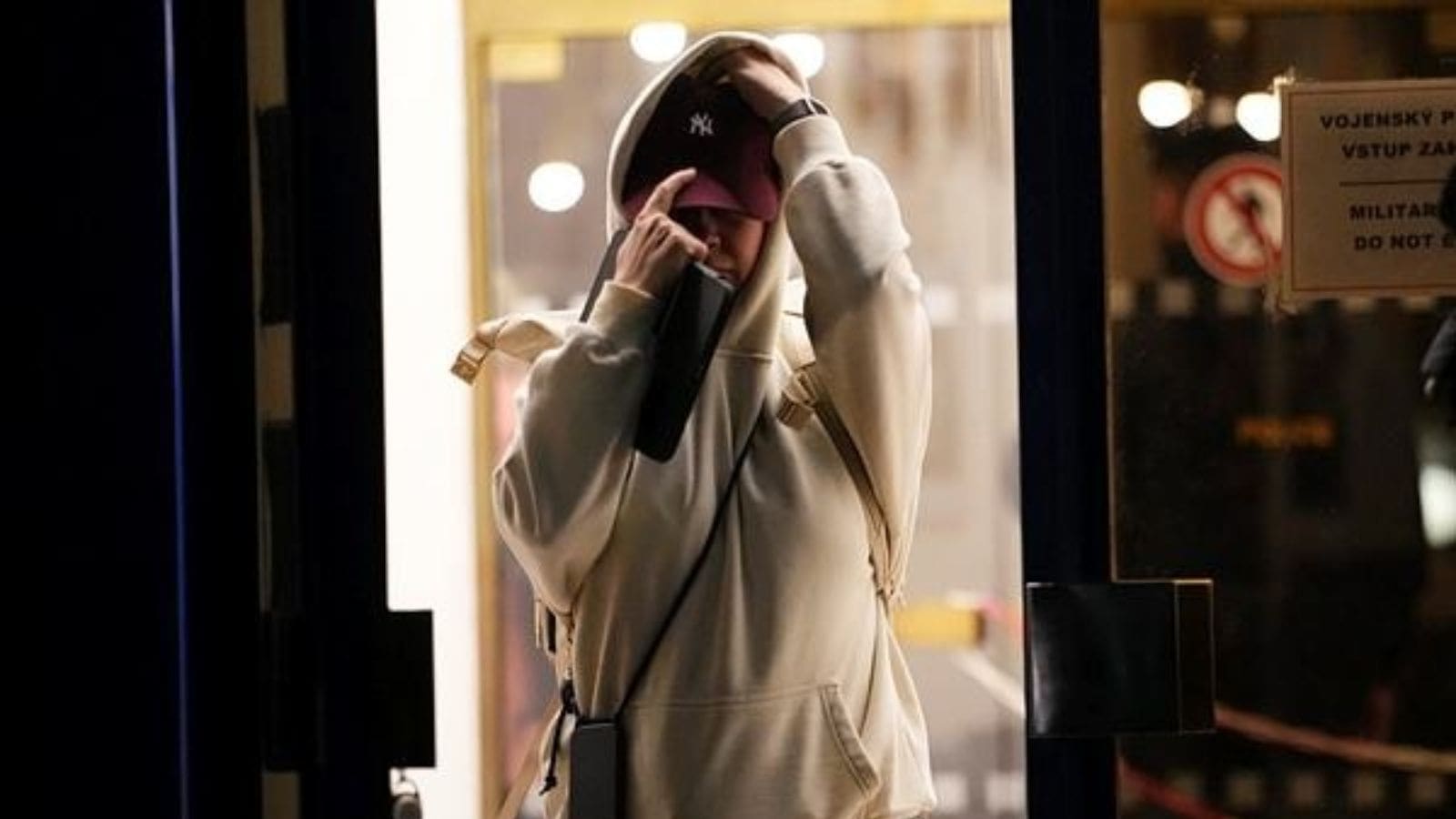 Middle East airspace closures, flight disruptions, iran israel war, iran,