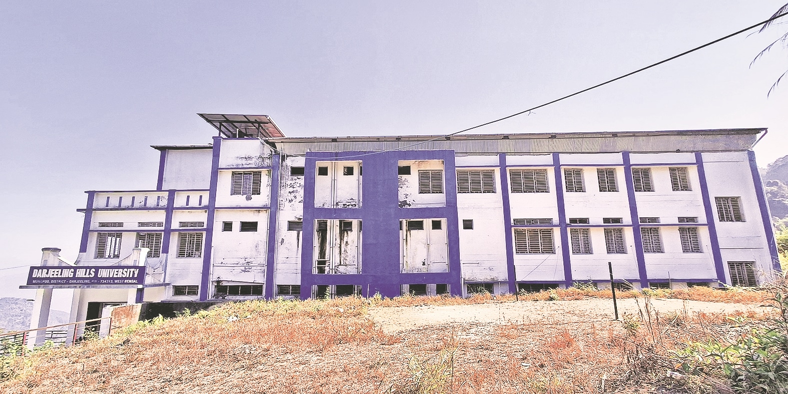 Inside Bengal's 'Dream' Universities: Classes in Temporary Sheds, No Regular Faculty, and Teachers Paid Just Rs 500 per class