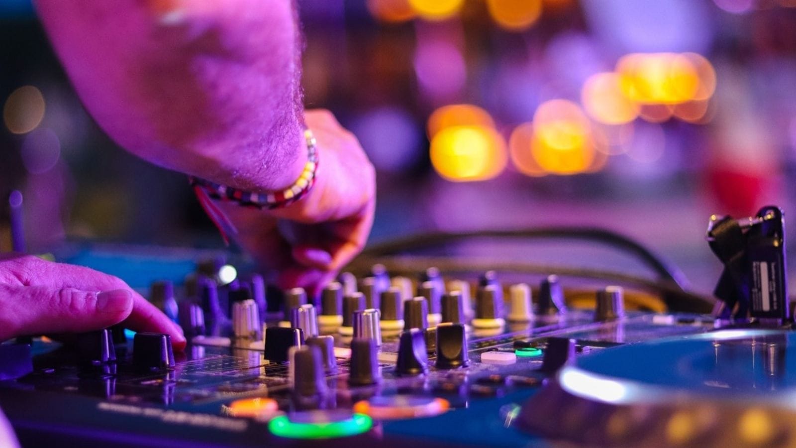 Karnataka ministers seek ban on DJ music in processions over noise concerns