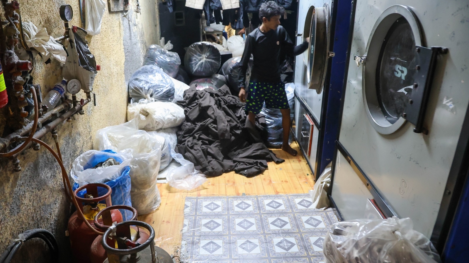 Iran–Israel conflict leaves Mumbai’s dhobi ghats in a spin: LPG shortage slows dryers as washermen turn to black-market
