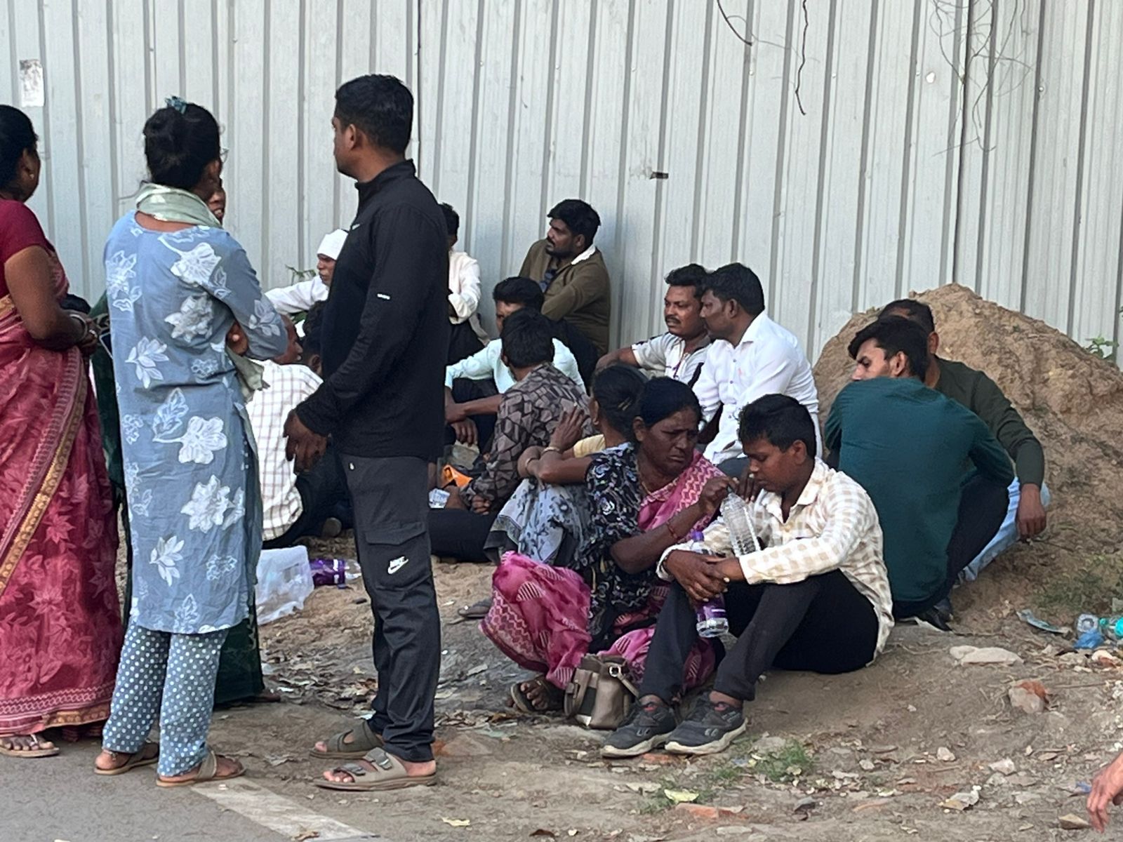  Families wait for a glimpse — or a body — after Nagpur blast