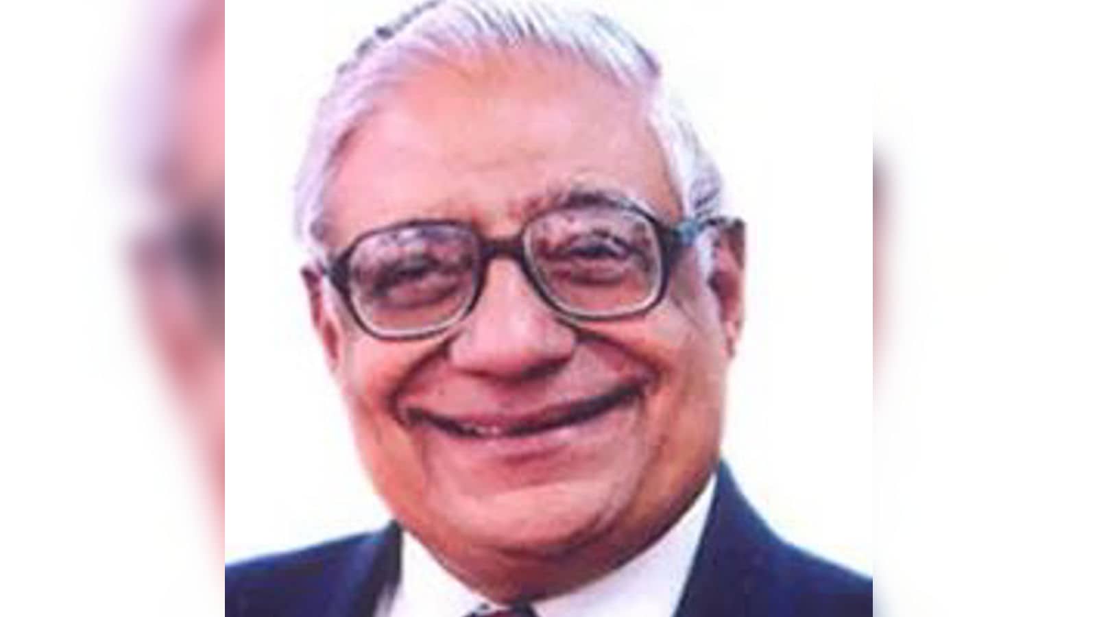 Veteran journalist and former diplomat H K Dua passes away at 88; tributes pour in