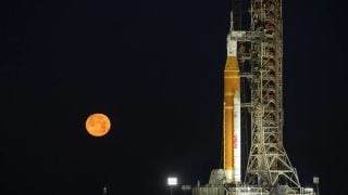 The spacecraft will have travelled a distance of 685,000 miles by the end of the mission before splashing down in the Pacific Ocean around April 10. (Image: Nasa)