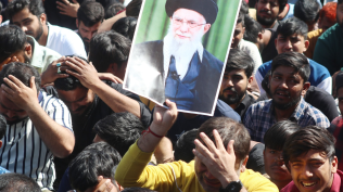 Shia community came out on the streets in Old Lucknow and raised slogans against US President Donald Trump and Israeli Prime Minister Benjamin Netanyahu.Upon hearing the news of the martyrdom of Iran's Supreme Leader Ayatollah Khamenei in the Israeli attack.