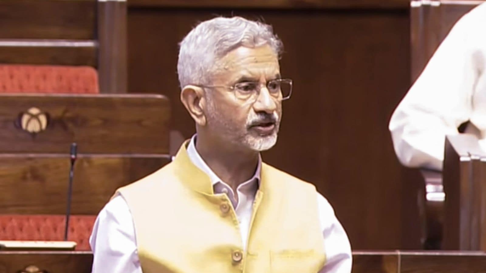 Jaishankar speaks with Iran foreign minister Araghchi as he calls for co-operation from BRICS amid West Asia conflict
