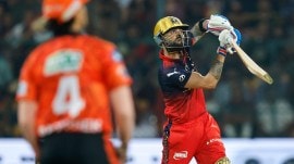 Virat Kohli straight six RCB vs SRH IPL 2026