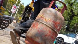 LPG cylinder as fuel anxiety grips Gujarat