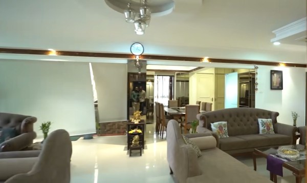 शक्ति मोहन को घर खरीदने की याद आई क्योंकि इसमें 360 व्यू था और कोई भी मुंबई में तारे देख सकता था।