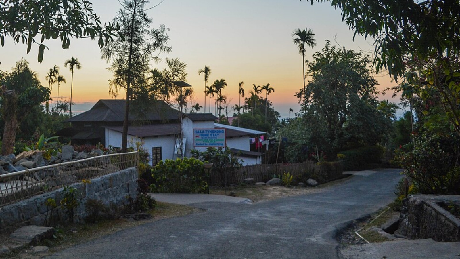 Asia’s cleanest village now has a ‘no-tourist’ Sunday; here’s why Mawlynnong hit pause