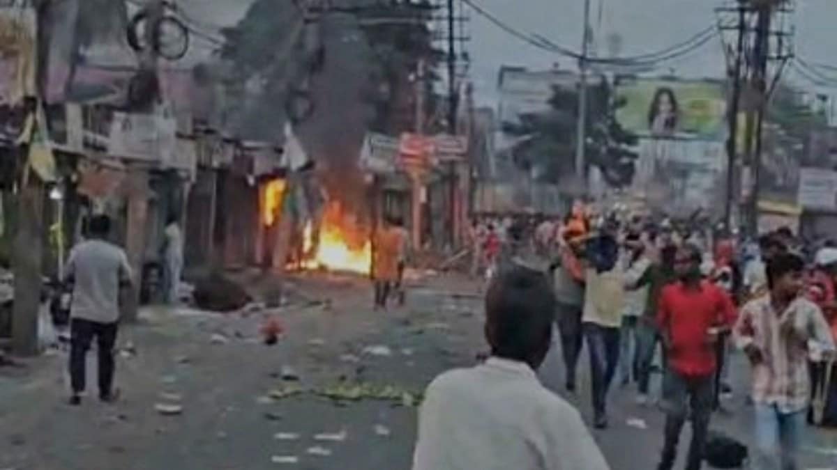 Clashes erupt during Ram Navami procession in Murshidabad, prohibitory  orders imposed | Kolkata News - The Indian Express