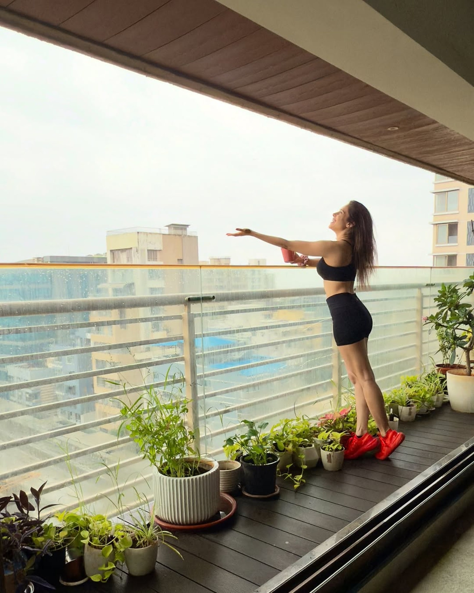 The balcony isn’t just for burpees and battle ropes. There’s also a cosy seating corner