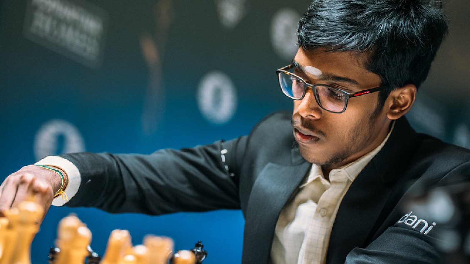 R Praggnanandhaa vs Wei Yi Candidates